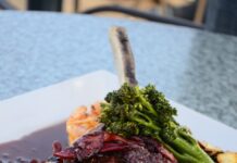 비만 예방을 위한 효과적인 식단 관리 close-up photo of cooked food on square white plate