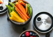 당신이 원하는 건강한 간식은? sliced fruits