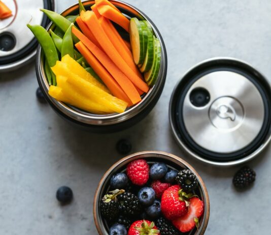 당신이 원하는 건강한 간식은? sliced fruits